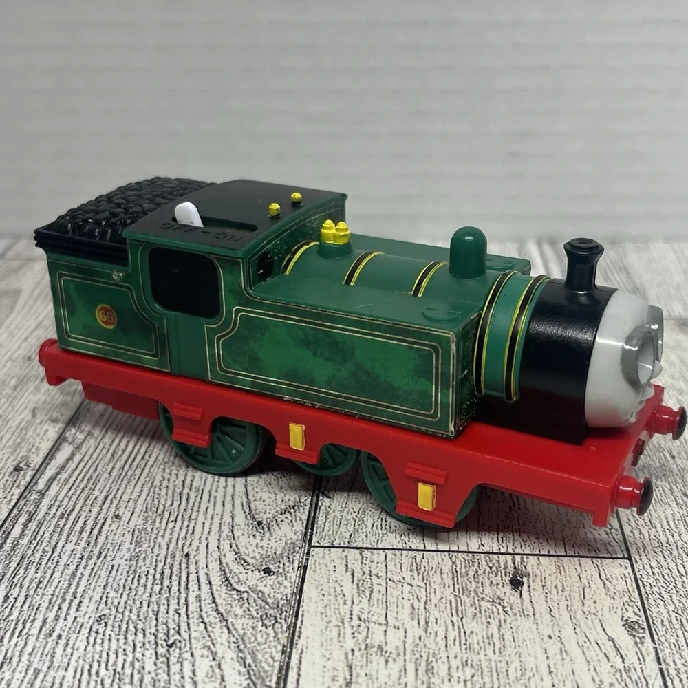 Thomas & Friends TrackMaster Motorized WHIFF Rubbish Engine #66 WORKS!